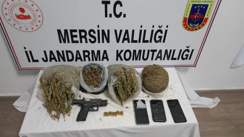 Mersin'de uyuşturucu madde ticareti yapan 3 kişi tutuklandı