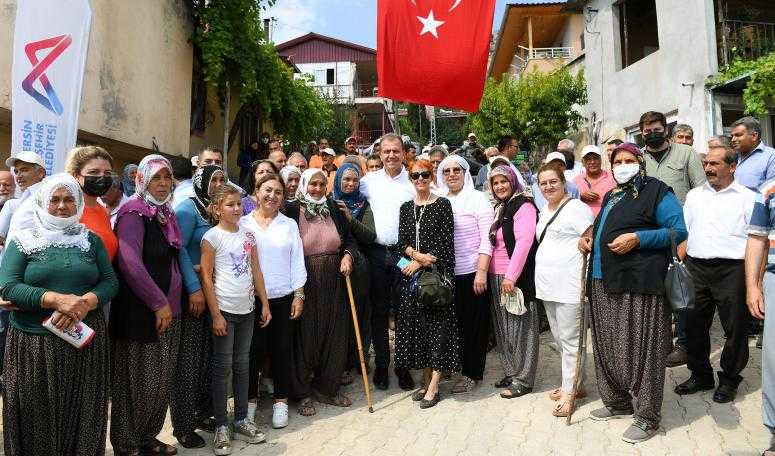 BÜYÜKŞEHİR’DEN KALİTELİ ÜZÜMÜN ANAVATANI TARSUS’TA ÜRETİCİYE EKİPMAN DESTEĞİ