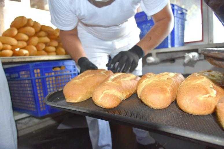 TARSUS BELEDİYESİ EKMEK ÜRETİM KAPASİTESİNİ ARTTIRIYOR