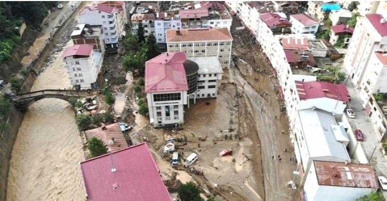 BAŞKAN ENGİN: DERE KIYI KENAR ÇİZGİSİ DERHAL UYGULANMALIDIR