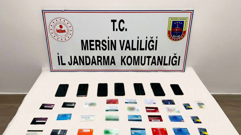 Mersin’de  Jandarma’dan Dolandırıcı Şebekesine Darbe: 6 Gözaltı