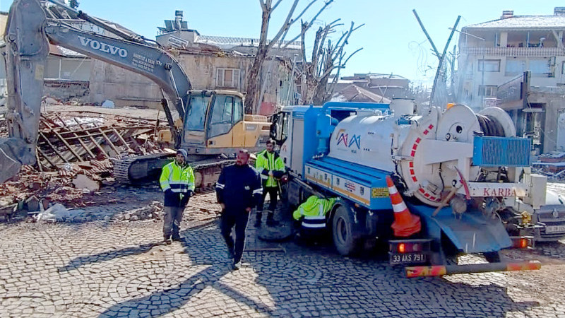 MESKİ, Adıyaman’da Depremden Zarar Gören İçmesuyu Ve Kanalizasyon Hatlarını Onarıyor