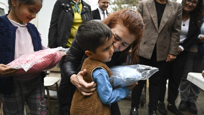 Mersin Kadın Kooperatifi’nden Depremzede Çocuklara 23 Nisan Hediyesi