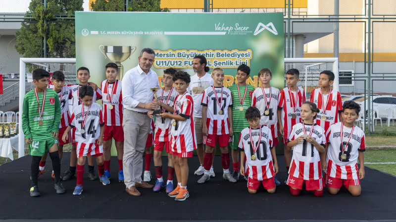 Mersin Büyükşehir U-11 Ve U-12 Futbol Şenliği Sona Erdi