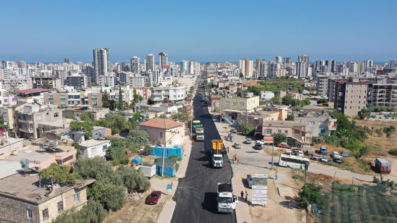 Büyükşehir Fındıkpınarı Caddesi’nde Yenileme Çalışması Yürütüyor 