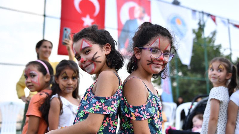 Köy Şenliklerinin Durağı Bu Kez Mezitli İlçesi Oldu