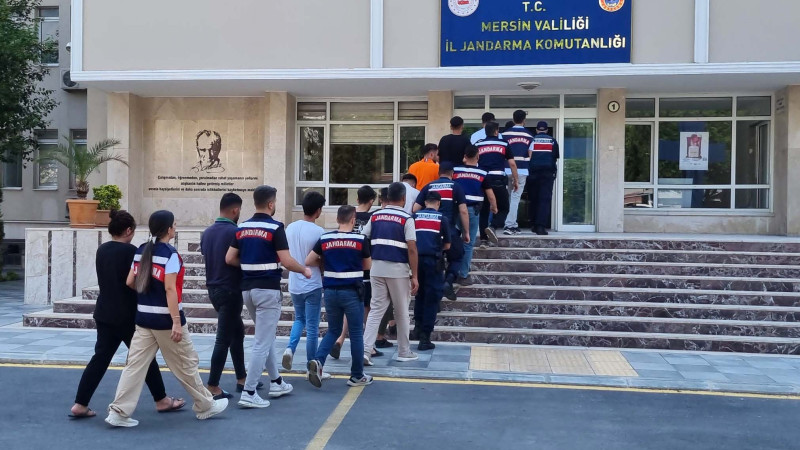 Mersin’de  Dolandırıcılara Operasyon: 10 Gözaltı