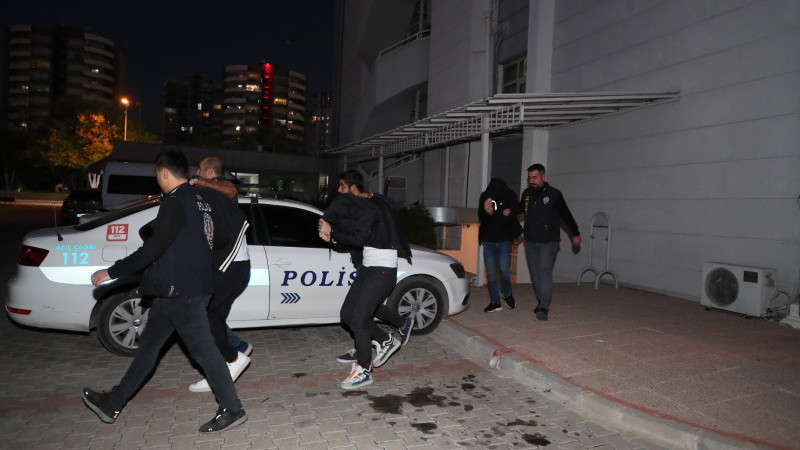 Mersin Polisi Yasa Dışı Bahis Çetesini Çökertti