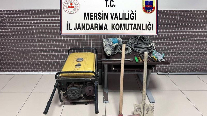 Mersin’de define avcısı 5 şüpheli gözaltına alındı 