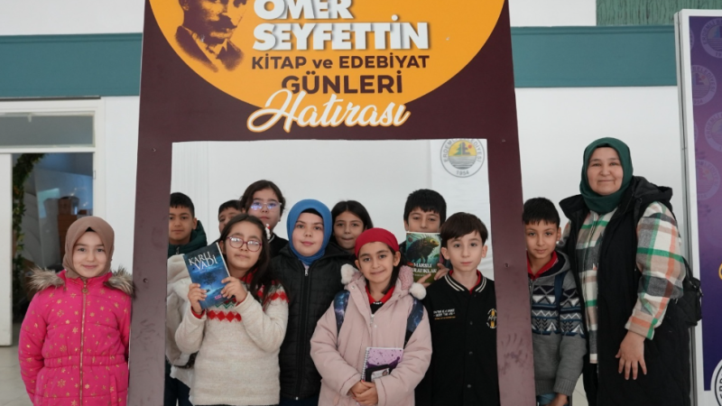 3. Erdemli Ömer Seyfettin Kitap ve Edebiyat Günleri Başladı